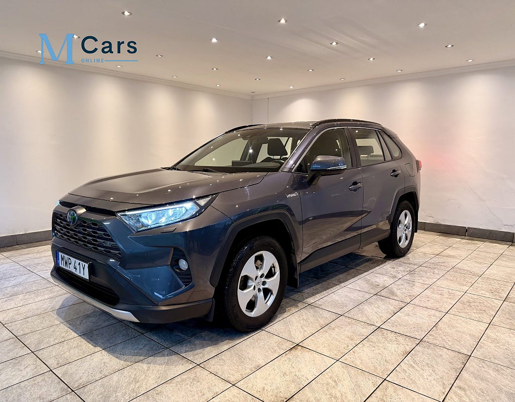 Toyota RAV4 Hybrid AWD-i E-CVT Active,B-kamera,Rattvärme,Farthållar