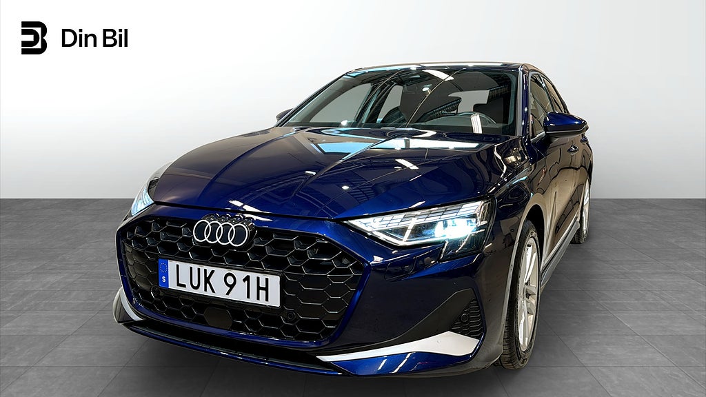 Audi A3 Sportback 35 TFSI 150HK SONOS Carplay