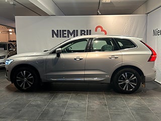 Volvo XC60 Recharge T6 AWD Aut Core MoK/Pvärm/Kamera/Pano