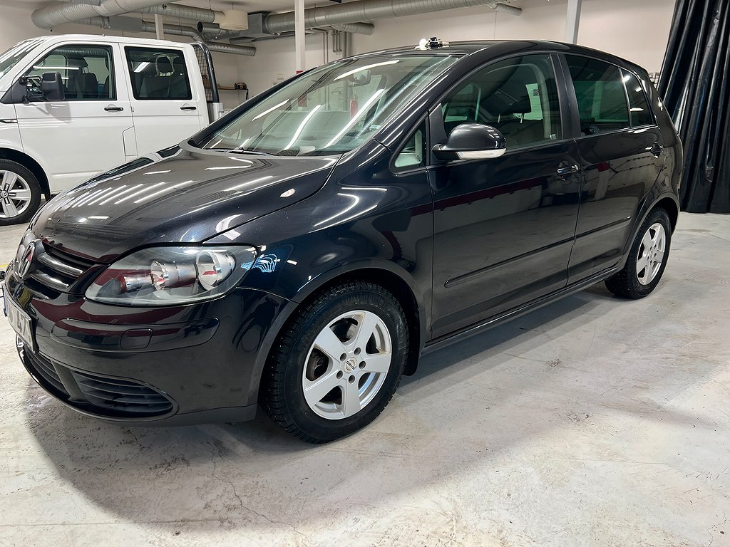 Volkswagen Golf Plus 1.4 TSI, Dragkrok, AC, Mvärmare, Nykamkedja 