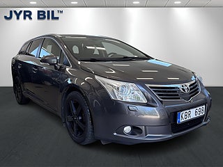 Brukt Toyota Avensis 2.2 d-4d