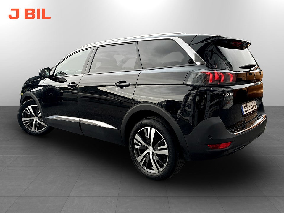 Bild på Peugeot 5008 Allure 1.2 PT 130hk Aut 7-SITS B-KAMERA NAVI