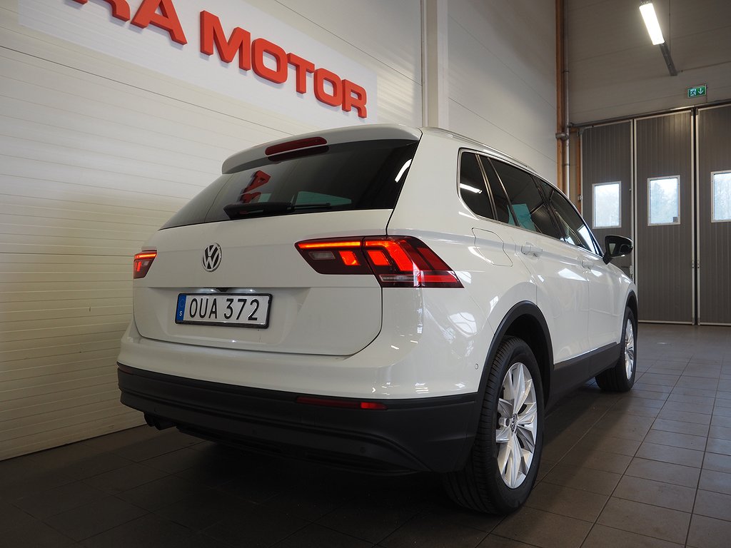 Volkswagen Tiguan 1.4 TSI 150hk 4Motion Drag Kamera Värmare 2017