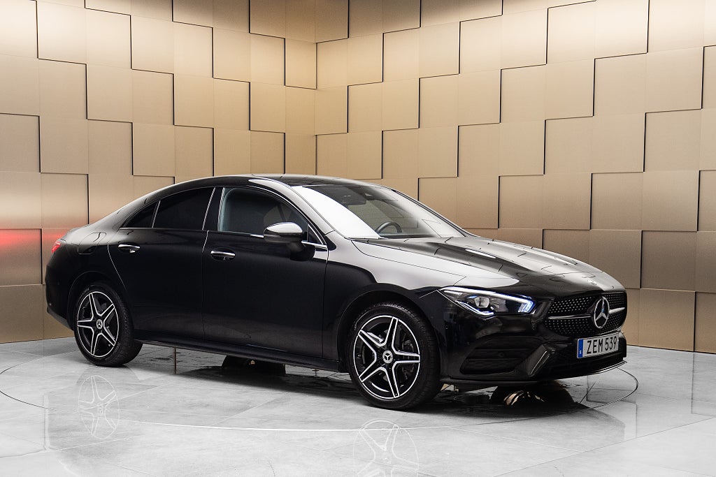 Mercedes-Benz CLA 250 e AMG Line /  Night / Kamera / Farthållare