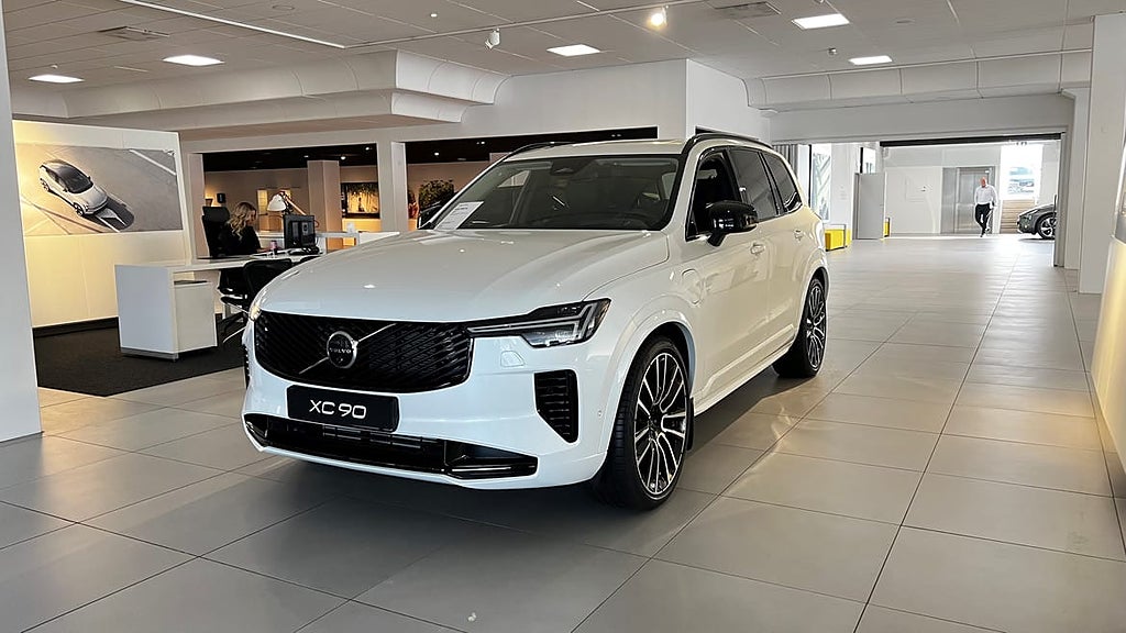 Volvo XC90 T8 Ultra Dark *Business lease