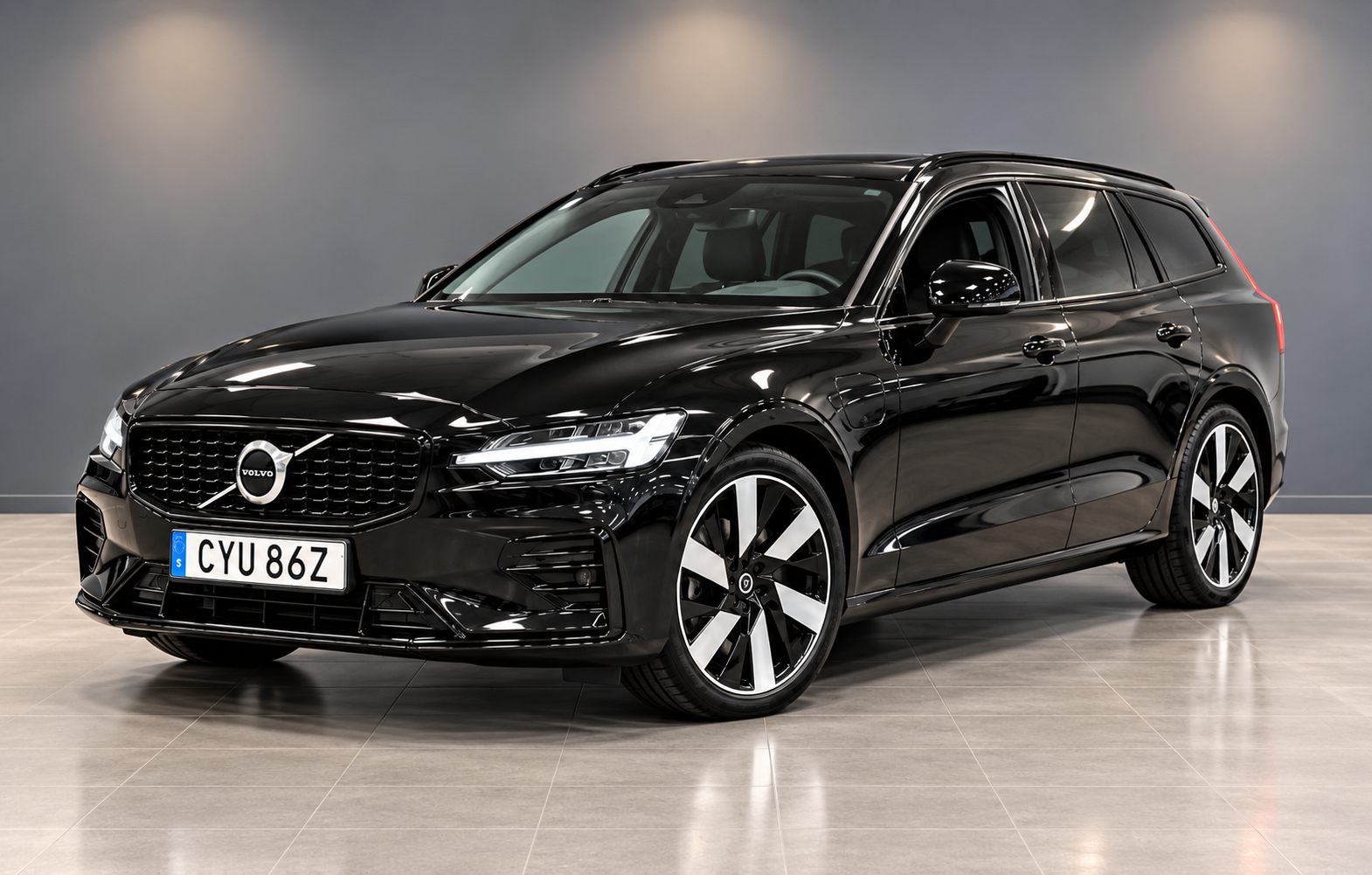 Volvo V60 2024, kuva 2/10