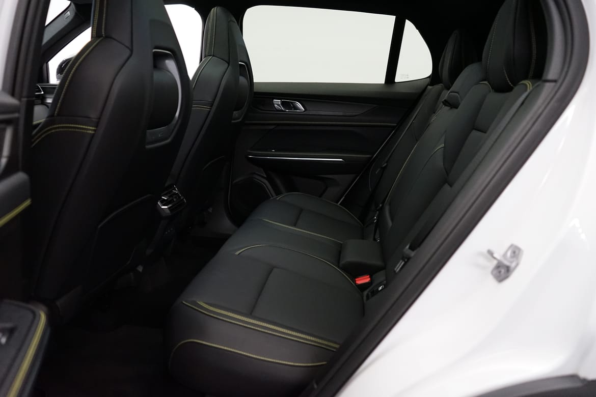 Lynk & Co 01 More PHEV, 360 Camera 2025, bild 7/27