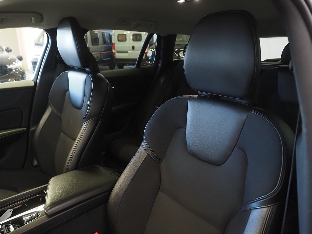 Volvo V60 Cross Country D4 190hk AWD Advanced SE II | Drag | Navi | Ka 2020