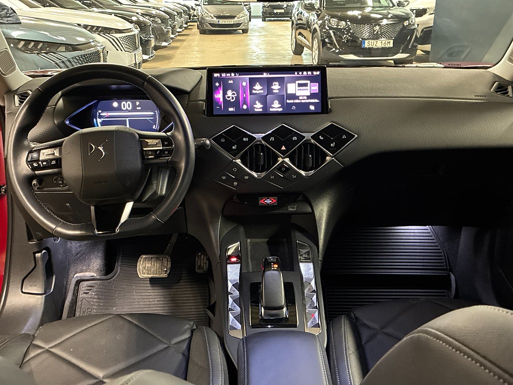Bild på DS 3 E-TENSE Exclusive 136hk Aut LÄDERKLÄDSEL 360-KAMERA