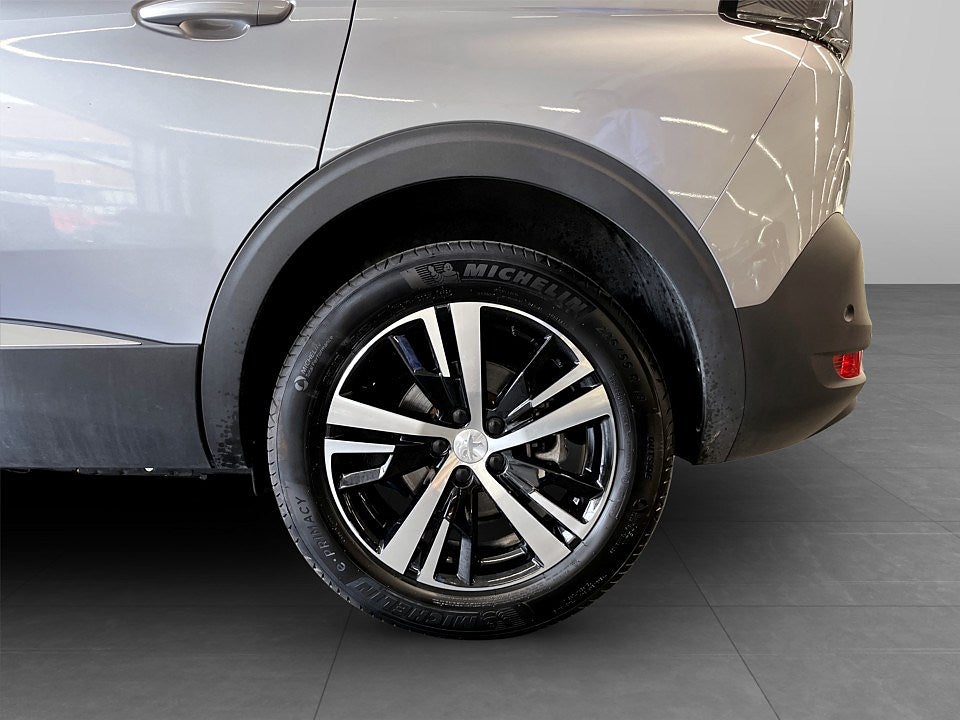 Bild på Peugeot 5008 GT 1.2 PT 130hk Aut - B-KAMERA, CARPLAY