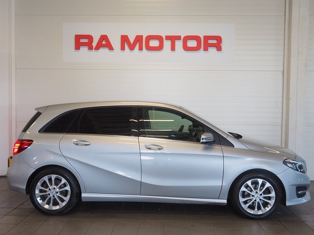 Mercedes-Benz B 200 CDI 136hk 4MATIC 7G-DCT | Drag | Navi | 2015