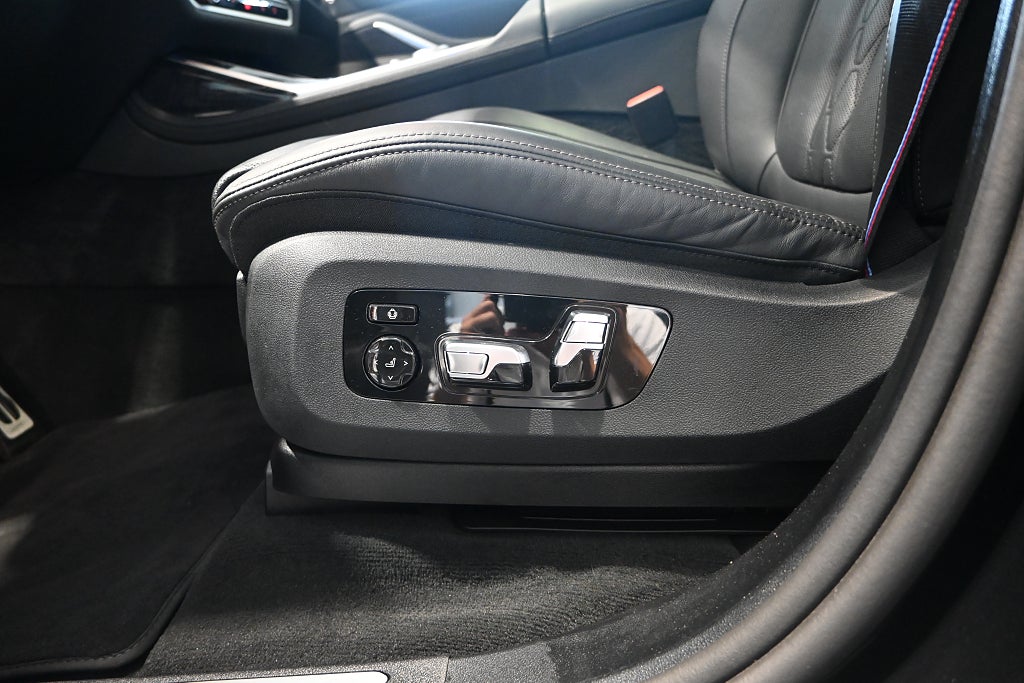 BMW X7 2025 - miniatyr 21