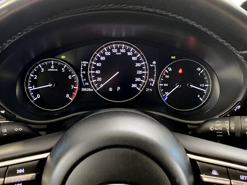 Bild på Mazda 3 Hatchback 2.0 SKYACTIV-G M 150hk Aut B-KAMERA CARPLAY