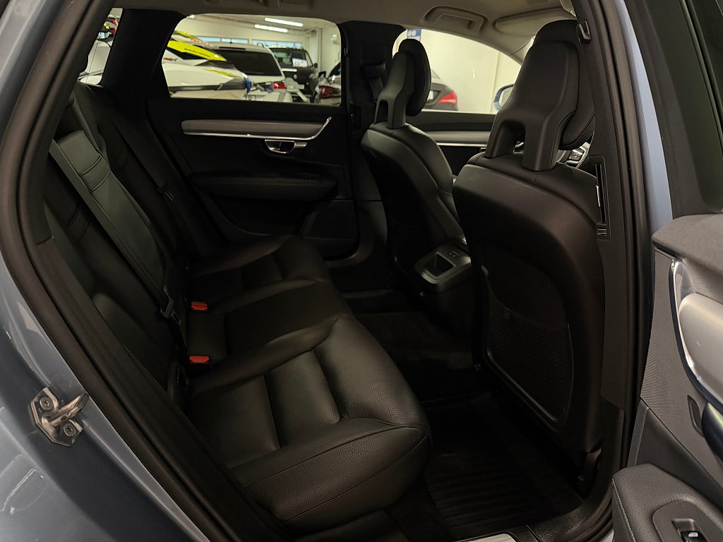 Volvo V90 2018 - miniatyr 12