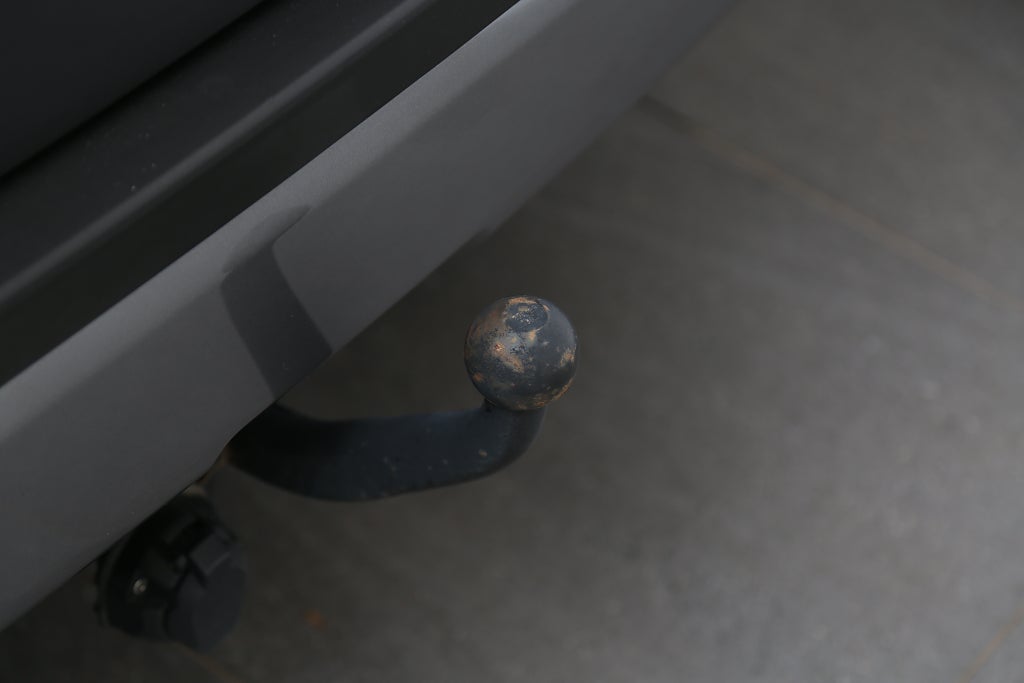 Toyota RAV4 2,5 Hybrid E-CVT Executive 2WD JBL Navi Skinn Dragkrok 2019