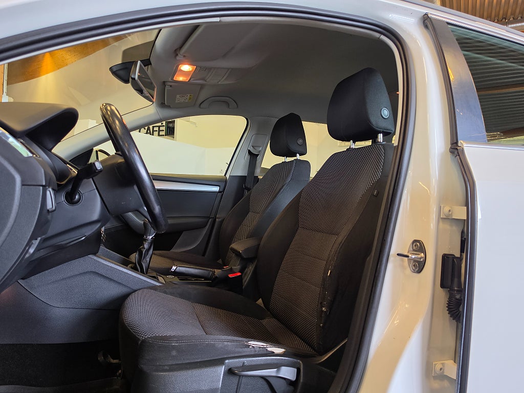 Skoda Octavia Kombi 1.4 TSI G-TEC Ambition, miljöbil lågskatt (360kr)