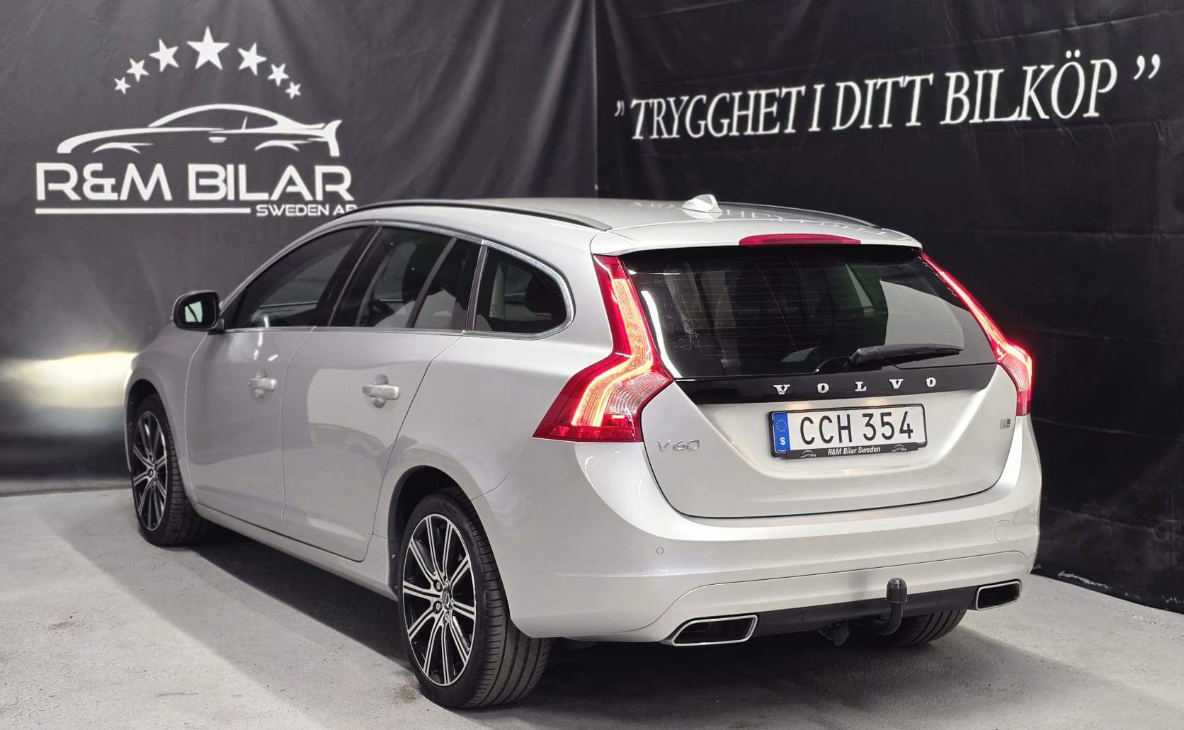 Volvo V60 D4 AWD, Få-ägare, Drag 2018, bild 4/56