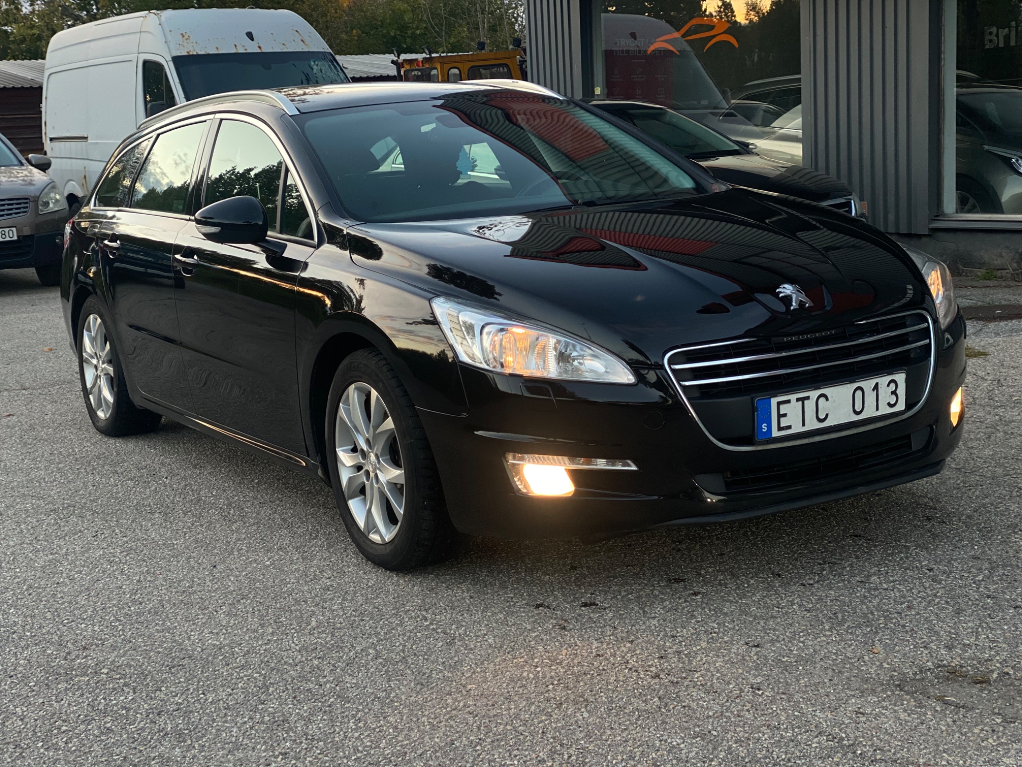 Peugeot 508 SW 1.6 HDi 110 FAP 8v 2011, bild 3/38