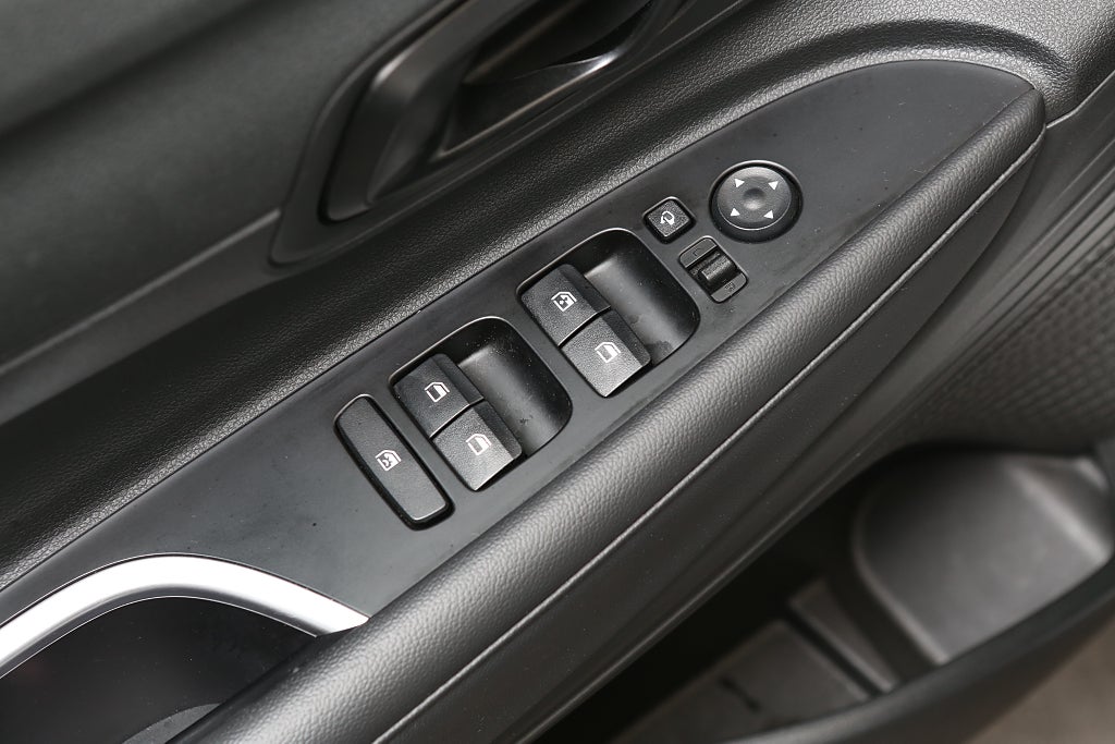 Hyundai Bayon 1,0 T-GDI MHEV Essential Aut Kamera Carplay 2025