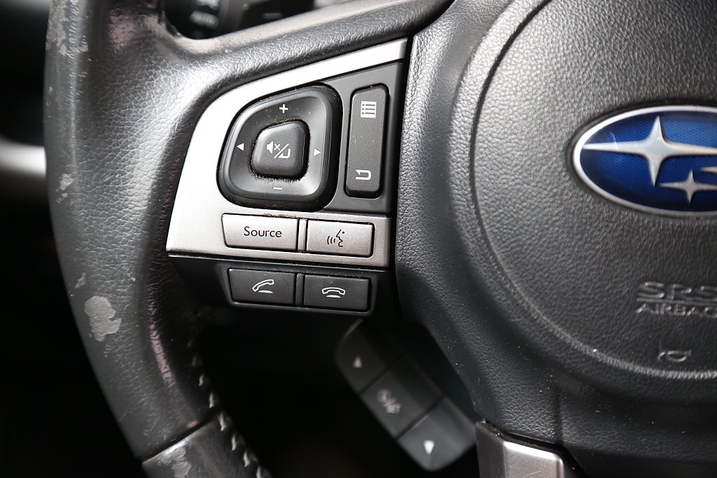 Subaru Outback 2,0D 150hk Summit AWD Aut H/K Skinn Drag 2016
