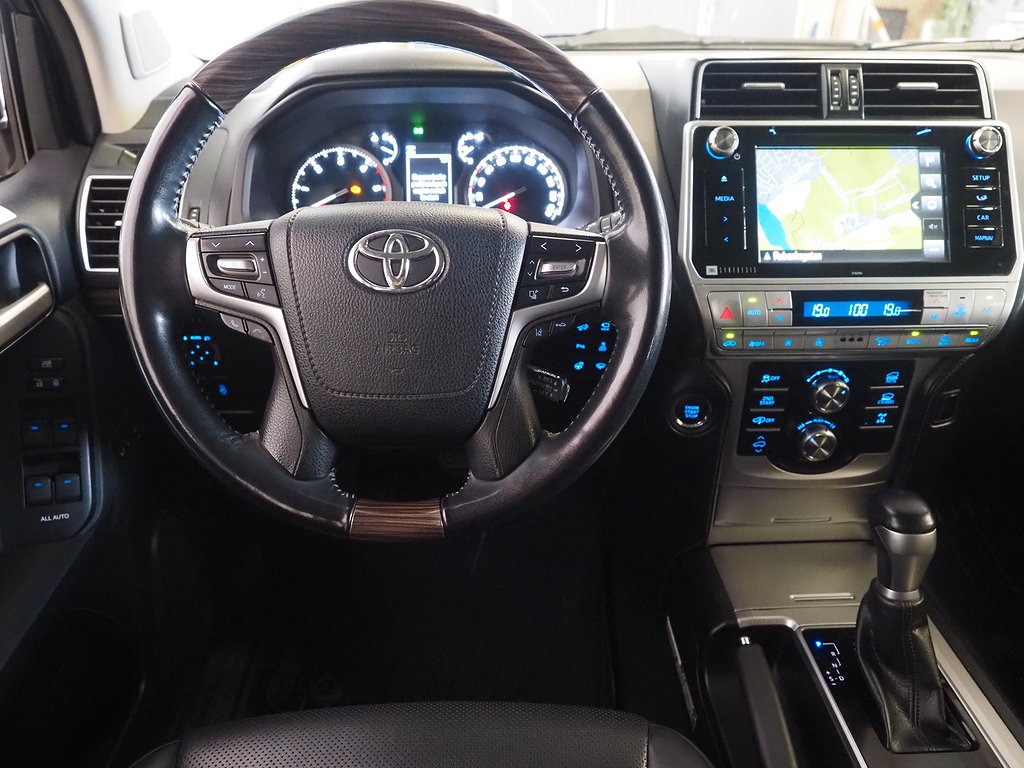 Toyota Land Cruiser 2.8 D-4D 4WD Premium|7-sits|Drag|D-värm| 2020