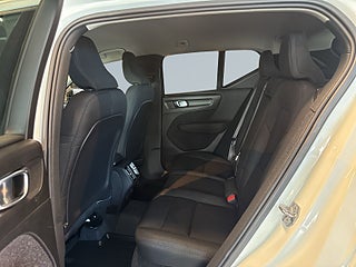 Volvo XC40 T3 Momentum/Psens/SoV-hjul/Keyless/P-värmare