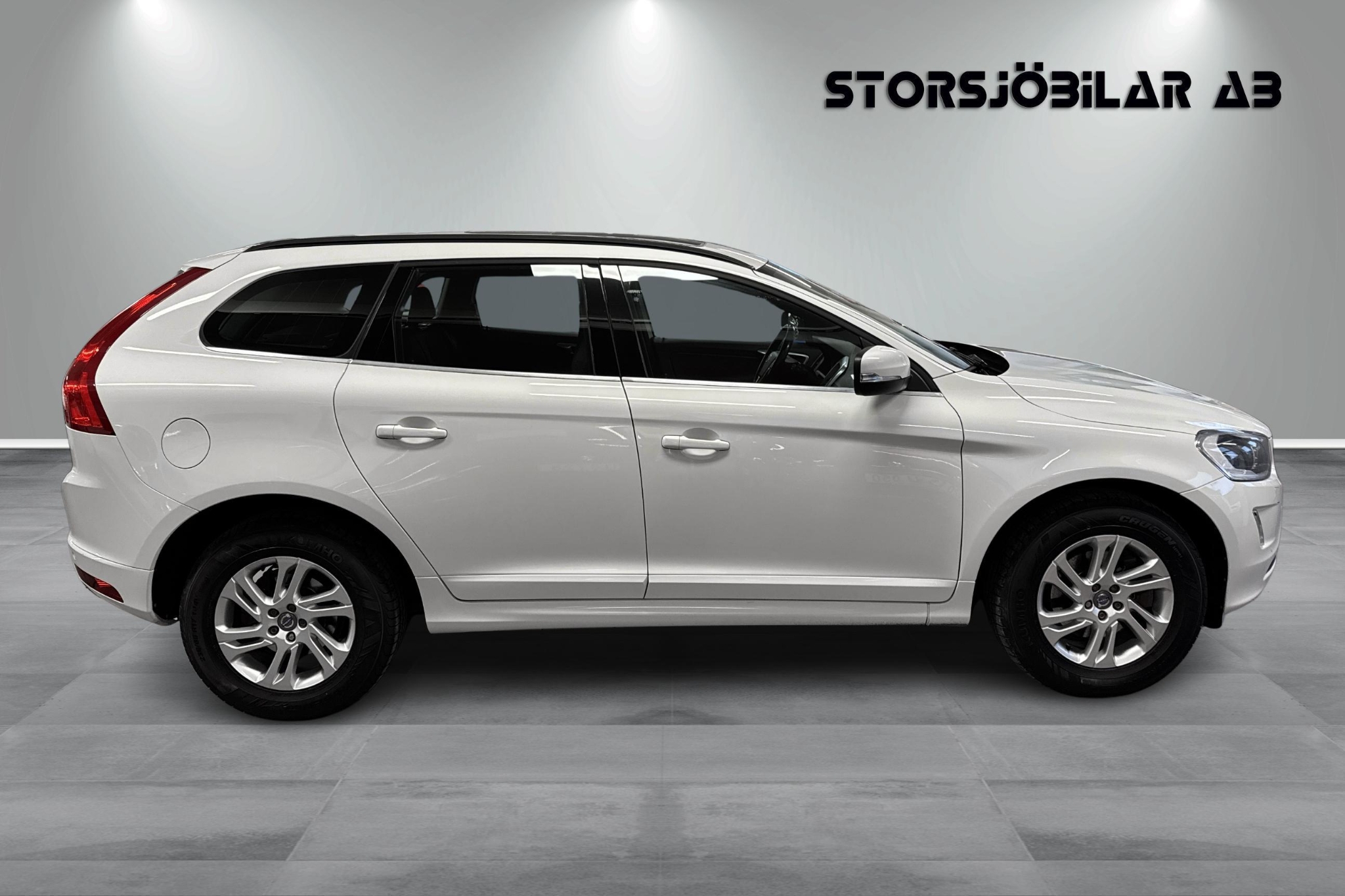 Volvo XC60 2016, bild 2/48