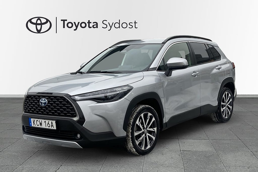 Toyota Corolla Cross Hybrid AWD-i 2,0 Executive skinn JBL