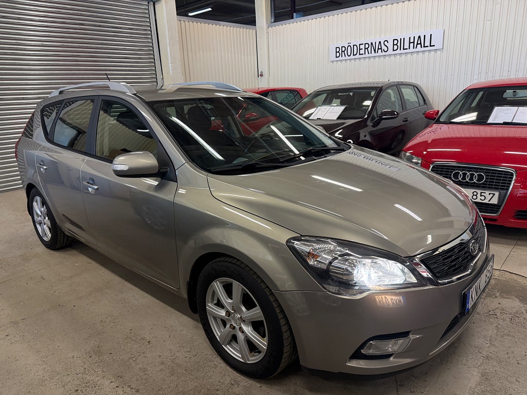 Kia Ceed sw 1.6 CRDi EX/ Dragkrok/ Motorvärmare