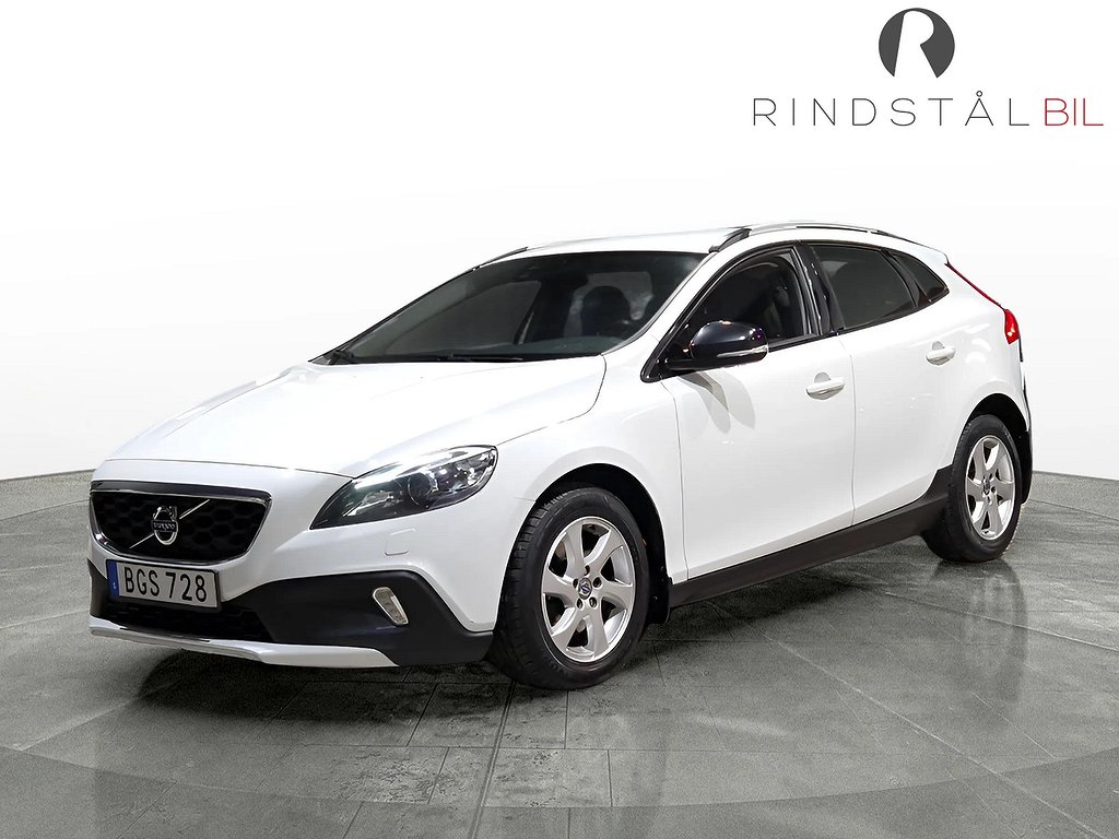 Volvo V40 Cross Country D2 115 HK MOMENTUM DRAG PDC D-VÄRM