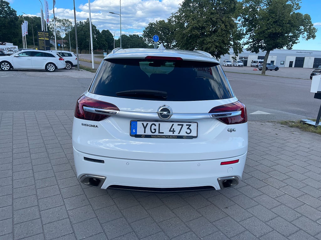 Opel Insignia OPC Sports Tourer 2.8 V6 Turbo 4x4 OPC 325 hk *RECARO*