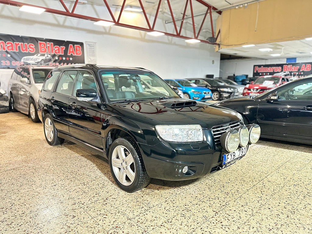 Subaru Forester 2.5 4WD Automat Ny Besiktigad & Ny Servad 