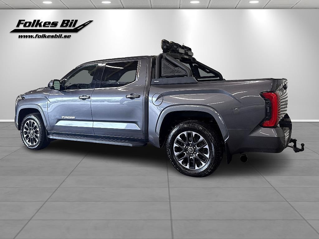 Toyota Tundra Tundra CrewMax 3.5 V6 443 hk Vhjul