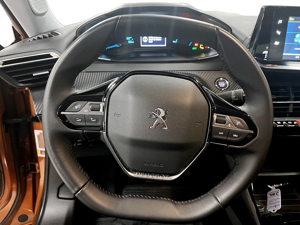 Bild på Peugeot E-2008 Active Pack 50 kWh 136hk Aut - CARPLAY