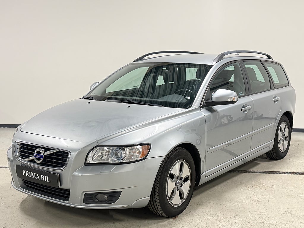 Volvo V50 D2 Momentum Euro 5 DRAG 370kr/mån