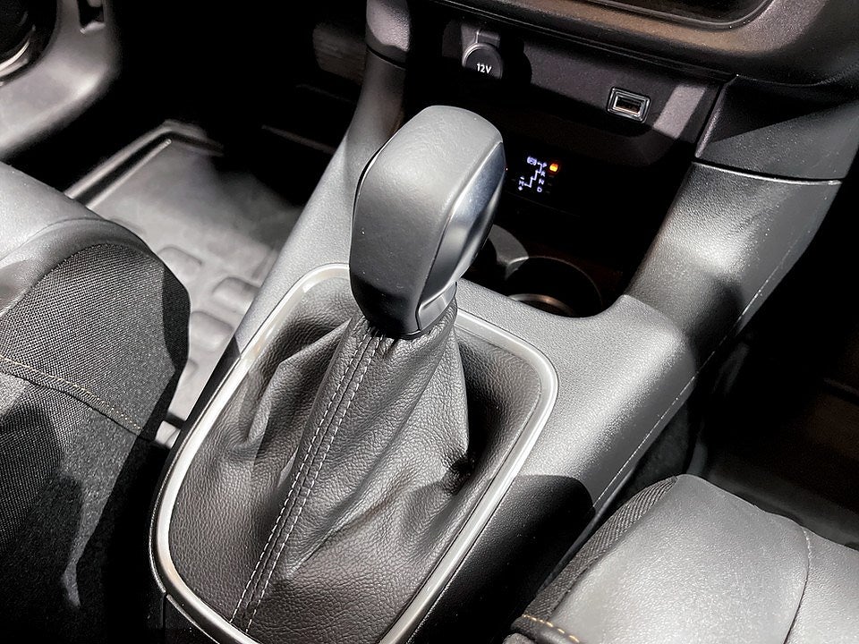 Bild på Citroën C3 Shine 1.2 PT 110hk Aut - CARPLAY, EN ÄGARE