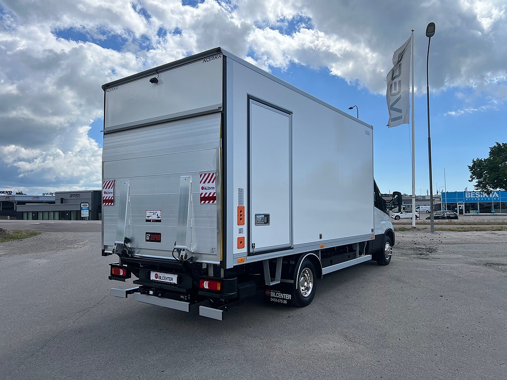 Iveco Daily 72C14E AirPro Skåpbil med Z-Lift, ELBIL