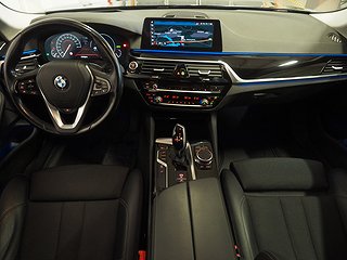 Kombi BMW 520 11 av 23