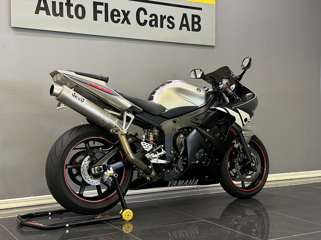 Yamaha YZF-R6 0.6