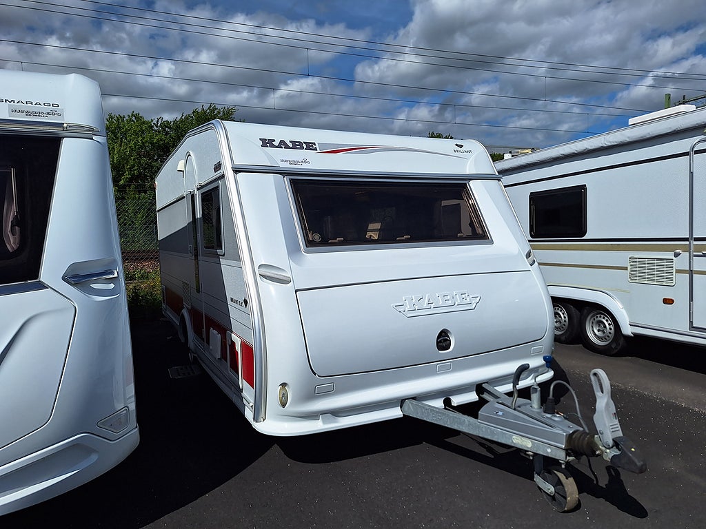 Kabe Briljant 470 XL KS Dubbelbädd, Solcell