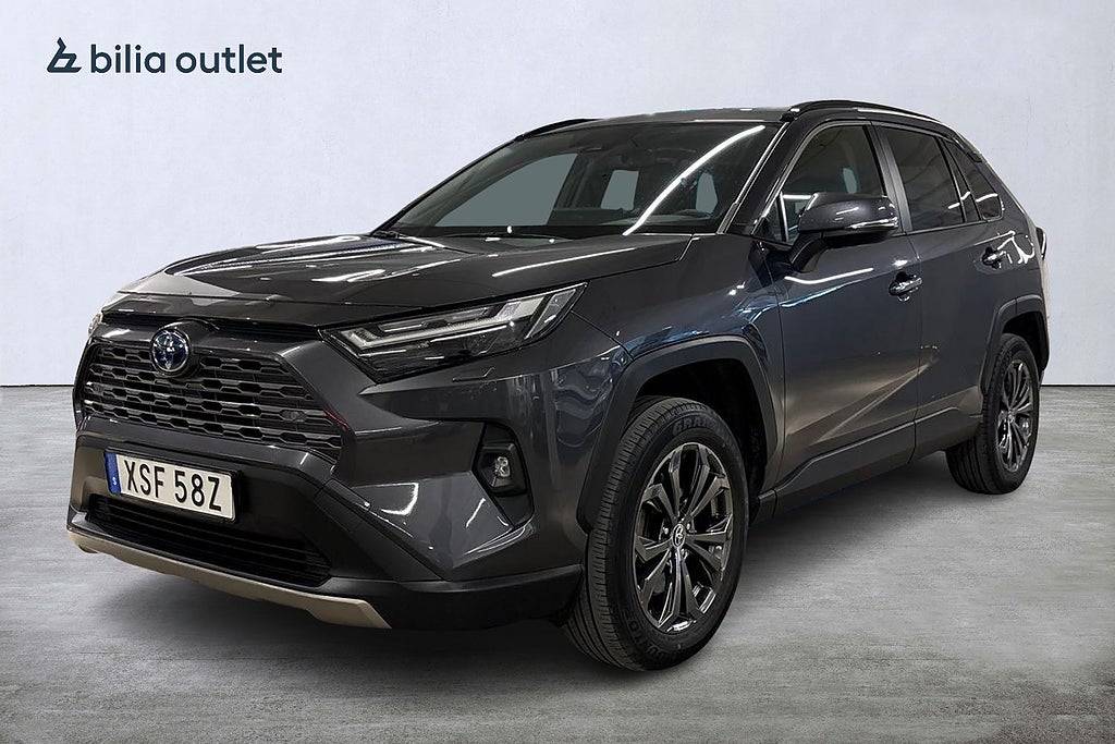 Toyota RAV4 Hybrid AWD-i Executive Moms/Drag / B-Kam / Navi / Skinn