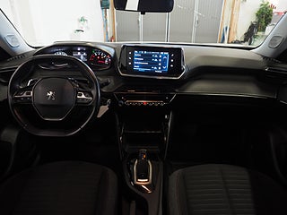 Kombi Peugeot 2008 17 av 22