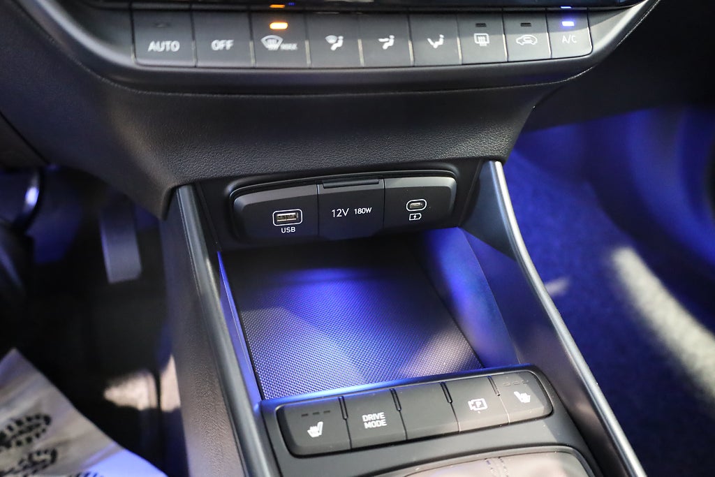 Hyundai i20 1.0 T-Gdi DCT Essential *Lagerbil för snabb leverans 2027