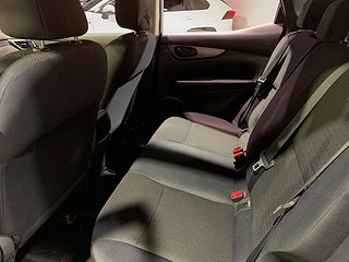 SUV Nissan Qashqai 16 av 21