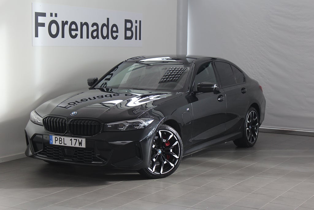 BMW 330e xDrive Sedan M Sport Drag Fri Service* 4,95%