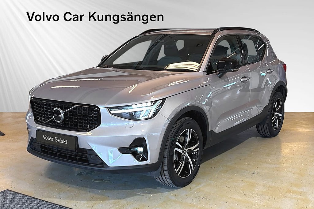 Volvo XC40 B4 FWD Bensin Plus Dark