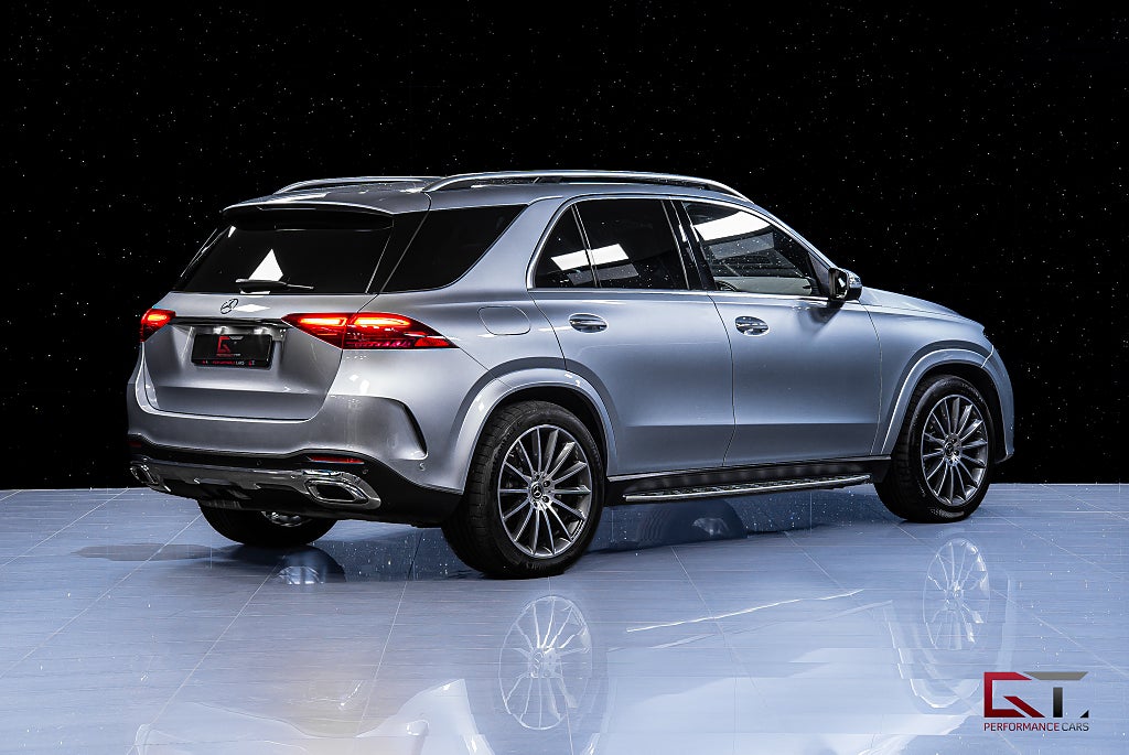 Mercedes-Benz GLE 350 de 4MATIC AMG Pano Burmester Drag ACC Akustikglas 21"