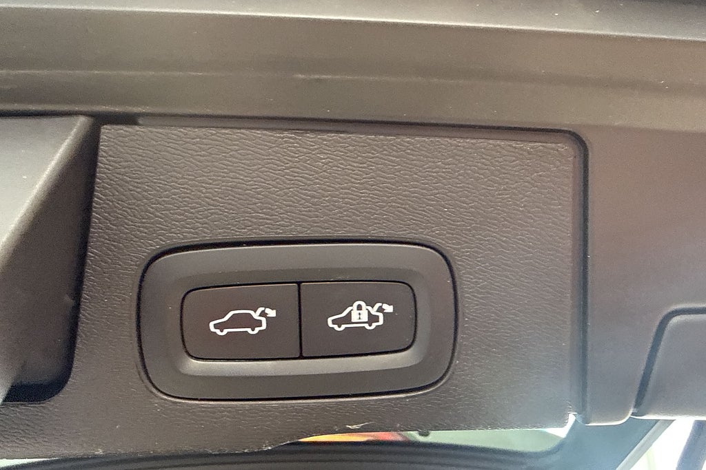 Volvo XC60 Recharge T6 AWD Aut Core Edition V-hjul Pano Kamera Nav miniatyr 14