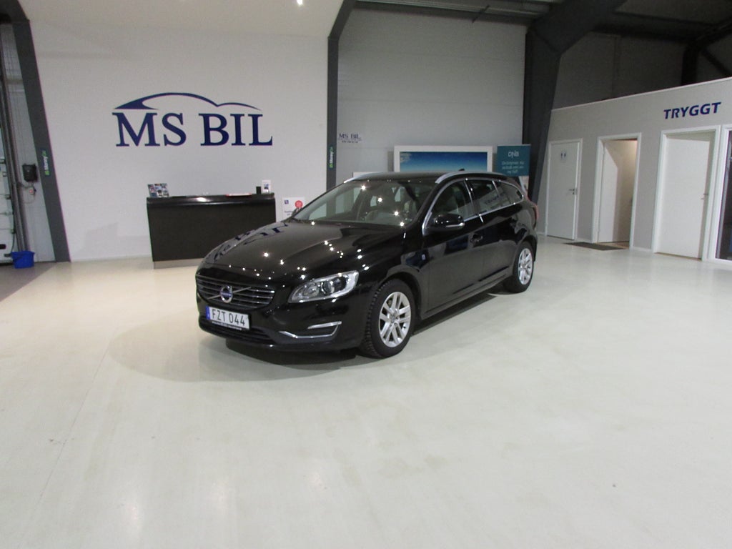 Volvo V60 D4 Geartronic Ocean Race Euro 6 NY KAMREM NY SERVAD