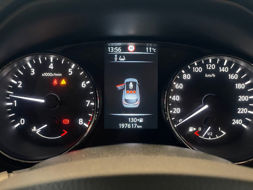Nissan Qashqai 1.6 | N-Connecta| Backkamera | Navi| Kamkedja 2017